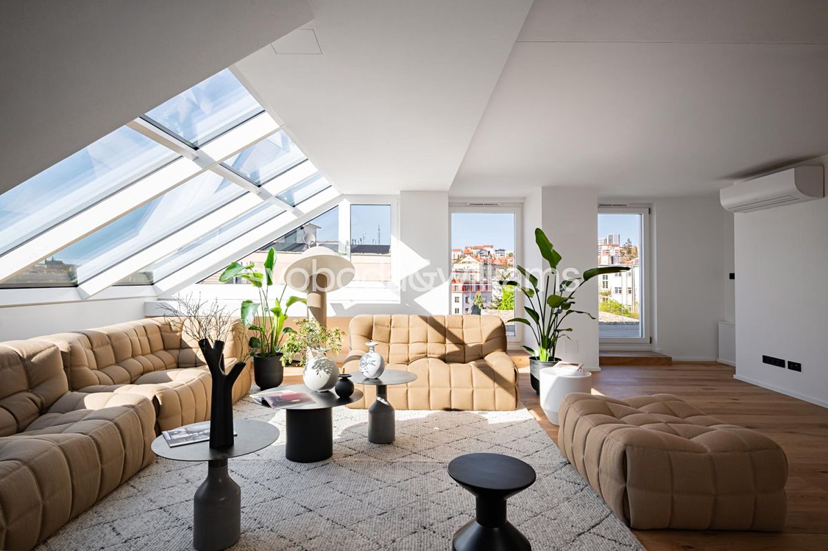 Prodej bytu 6 pokojů a více 205 m² – fotografie 2