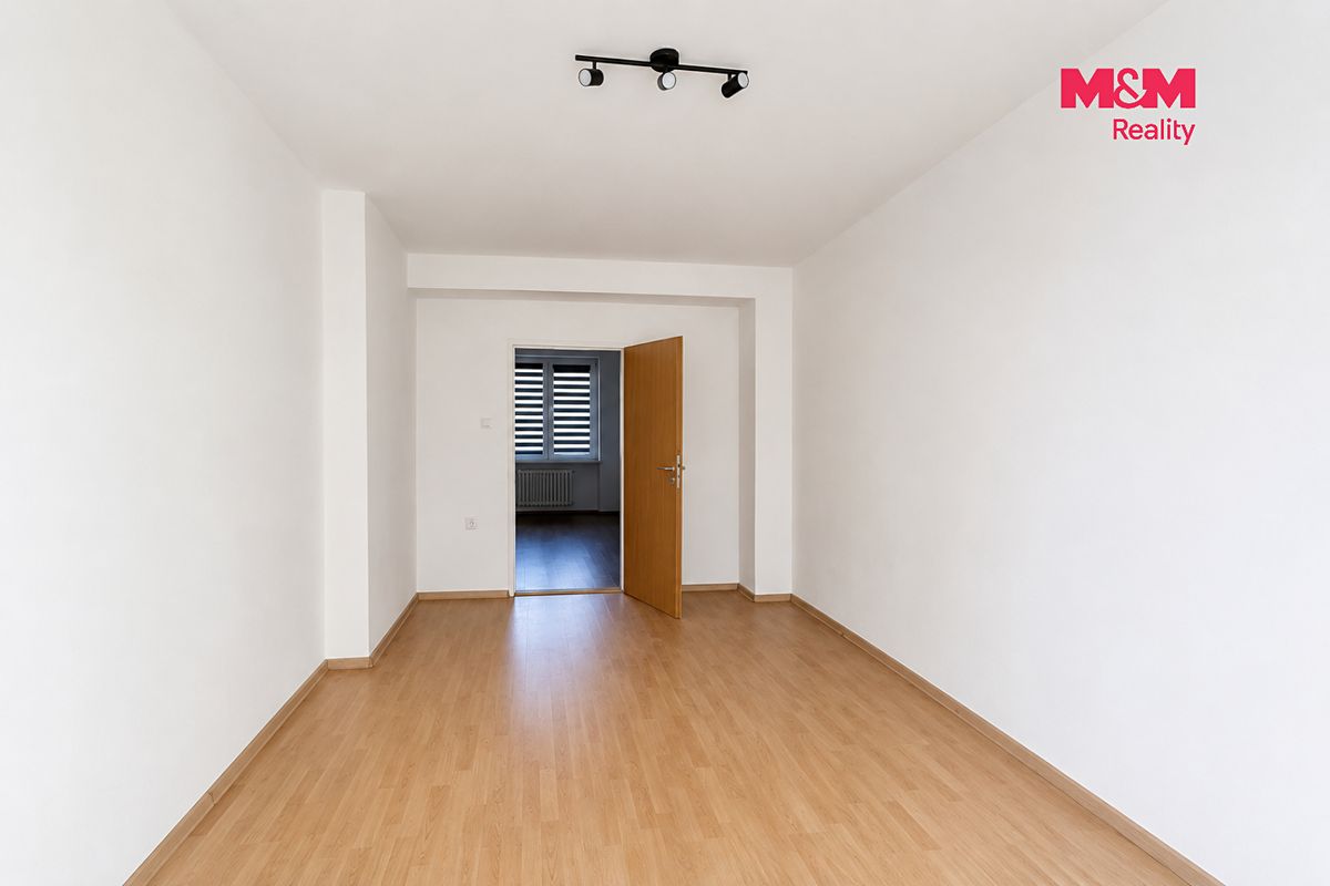 Pronájem bytu 2+1 44 m² – fotografie 4