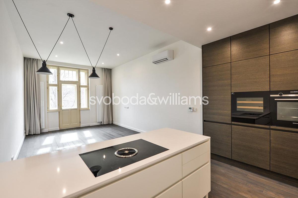 Pronájem bytu 3+kk 95 m²