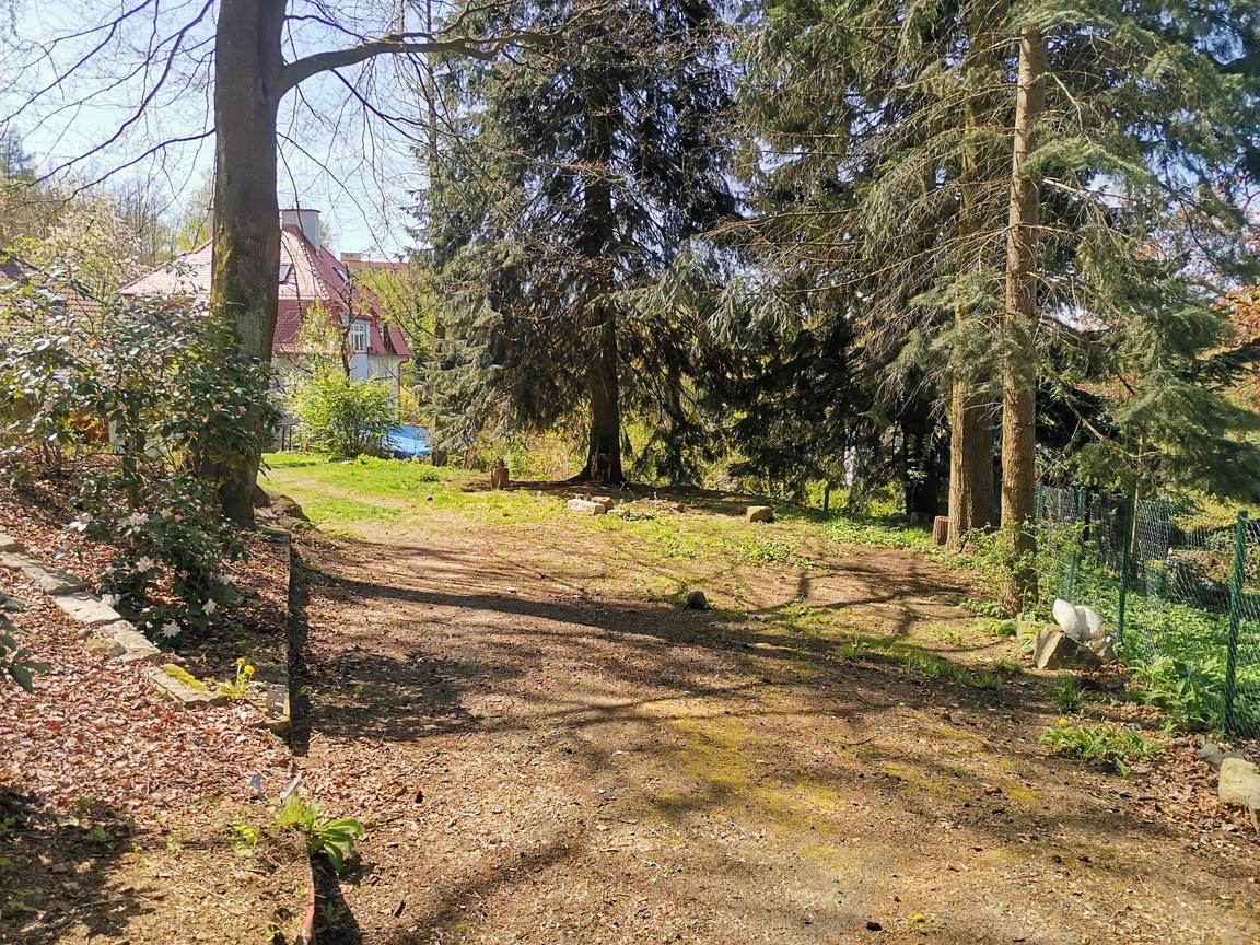 Prodej stavebního pozemku 1841 m² – fotografie 2