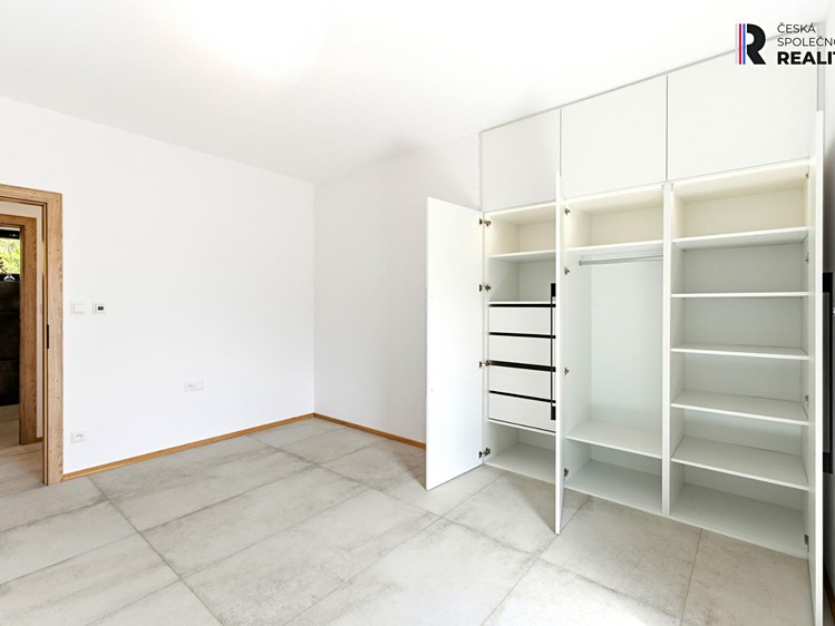 Будинок на продаж, 200 м² (17 з 40)