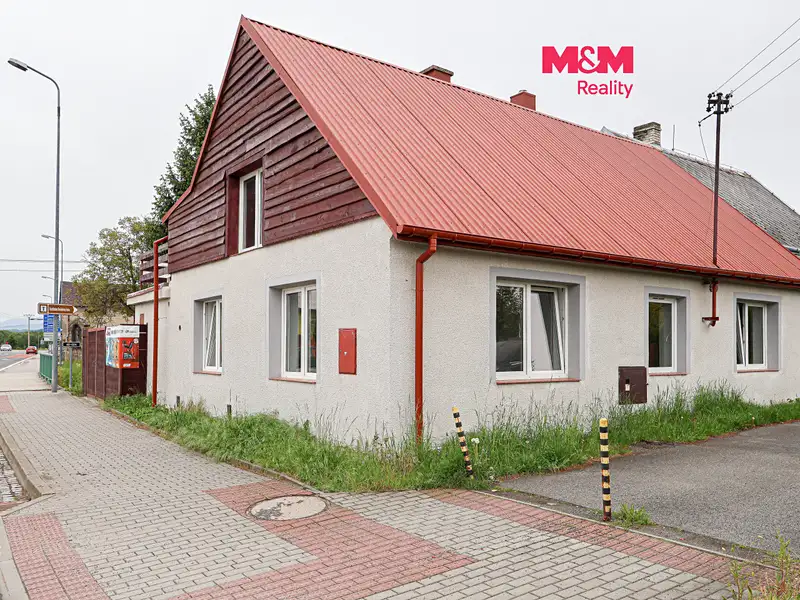 Prodej komerční nemovitosti 160 m², Javorník – náhled fotky 1
