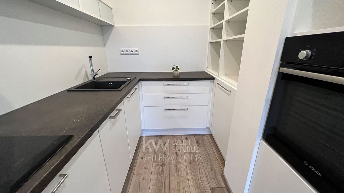 Pronájem bytu 2+kk 44 m²