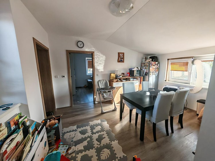 Комерційне приміщення на продаж, 205 м² (40 з 45)