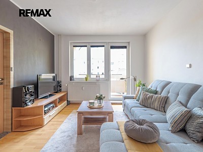 Prodej bytu 2+kk, 41 m² (2 z 15)