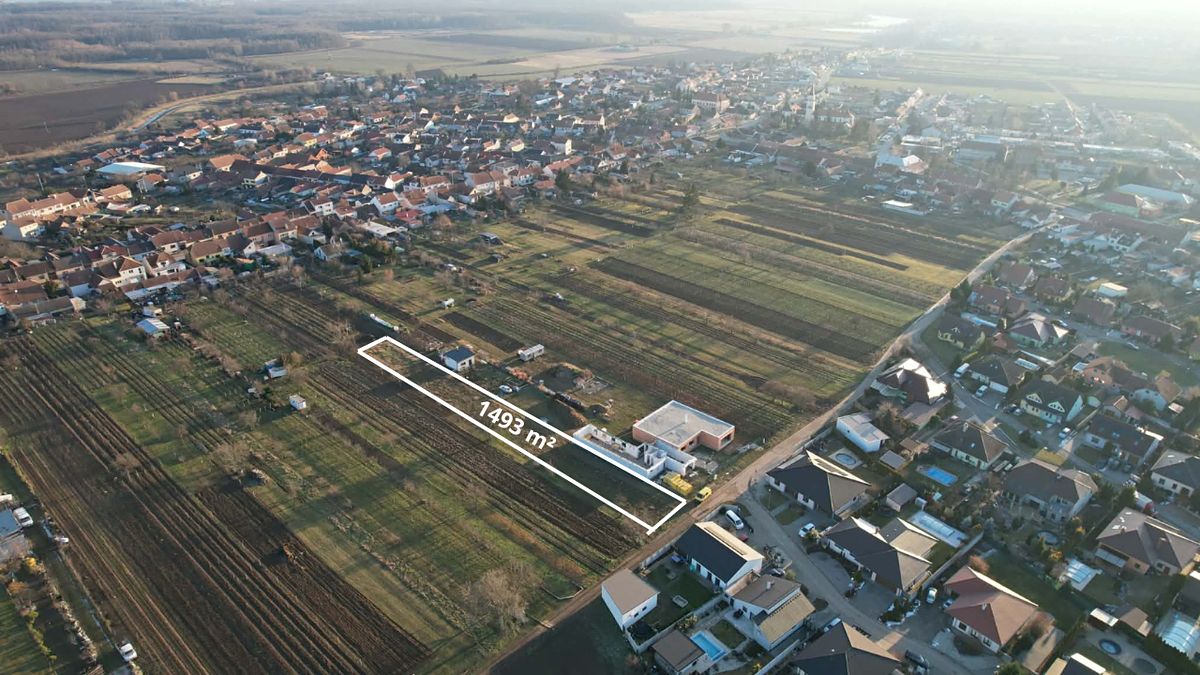 Prodej stavebního pozemku 1493 m² – fotografie 4