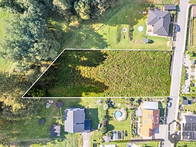 Prodej stavebního pozemku 2060 m²