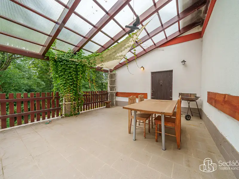 Prodej chalupy 161 m², pozemek 1268 m², Kraslice – náhled fotky 2