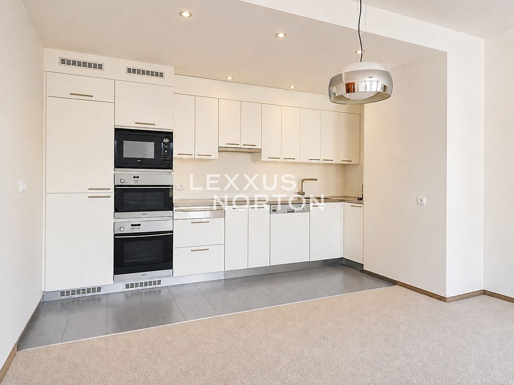 Pronájem bytu 3+kk 73 m²