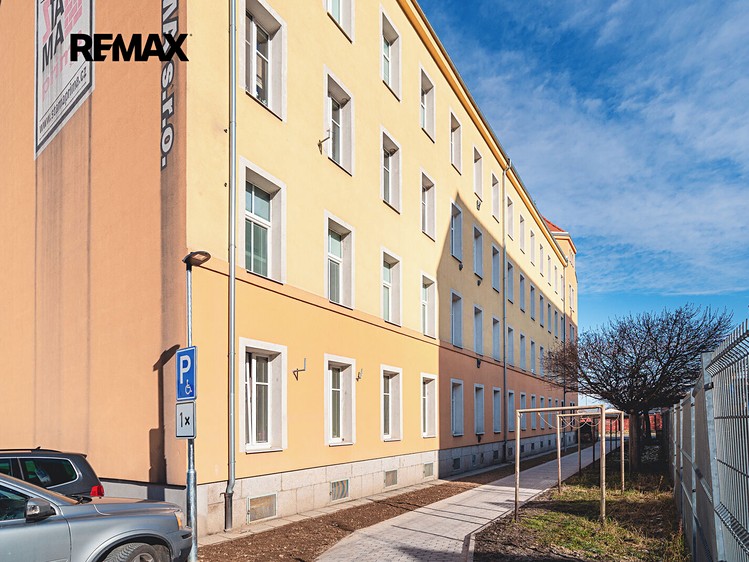 Квартира 4+1 на продаж, 81 м² (21 з 22)