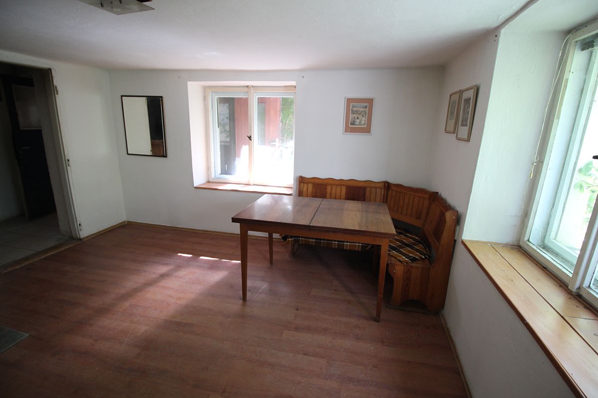 Prodej rodinného domu 75 m², pozemek 144 m² – fotografie 3