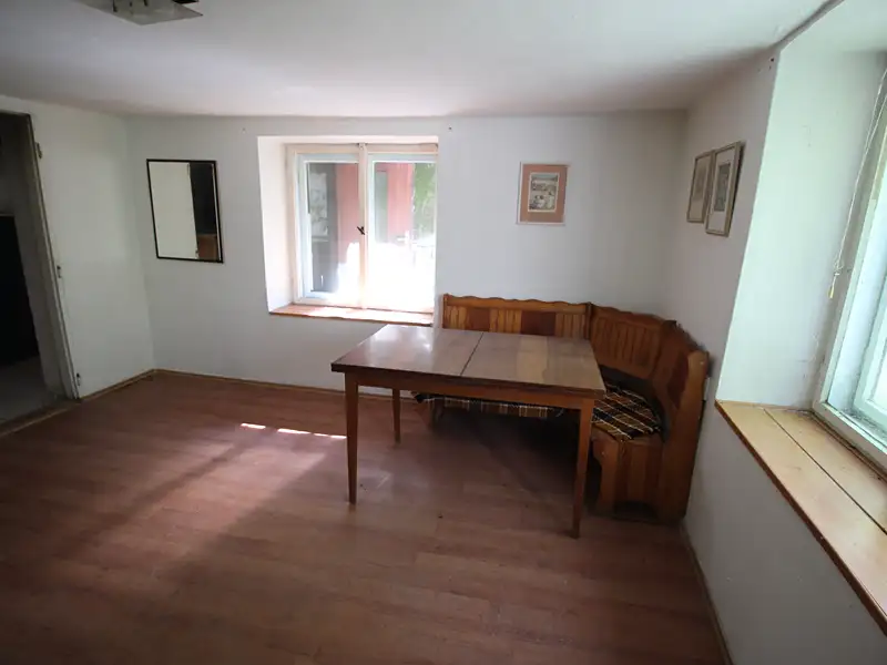 Prodej rodinného domu 75 m², pozemek 144 m², Svojšice – náhled fotky 3