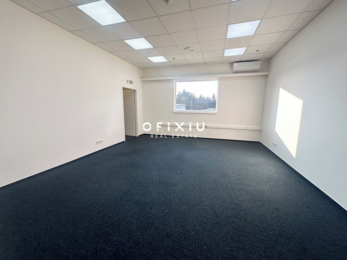 Pronájem kanceláře 197 m² – fotografie 2
