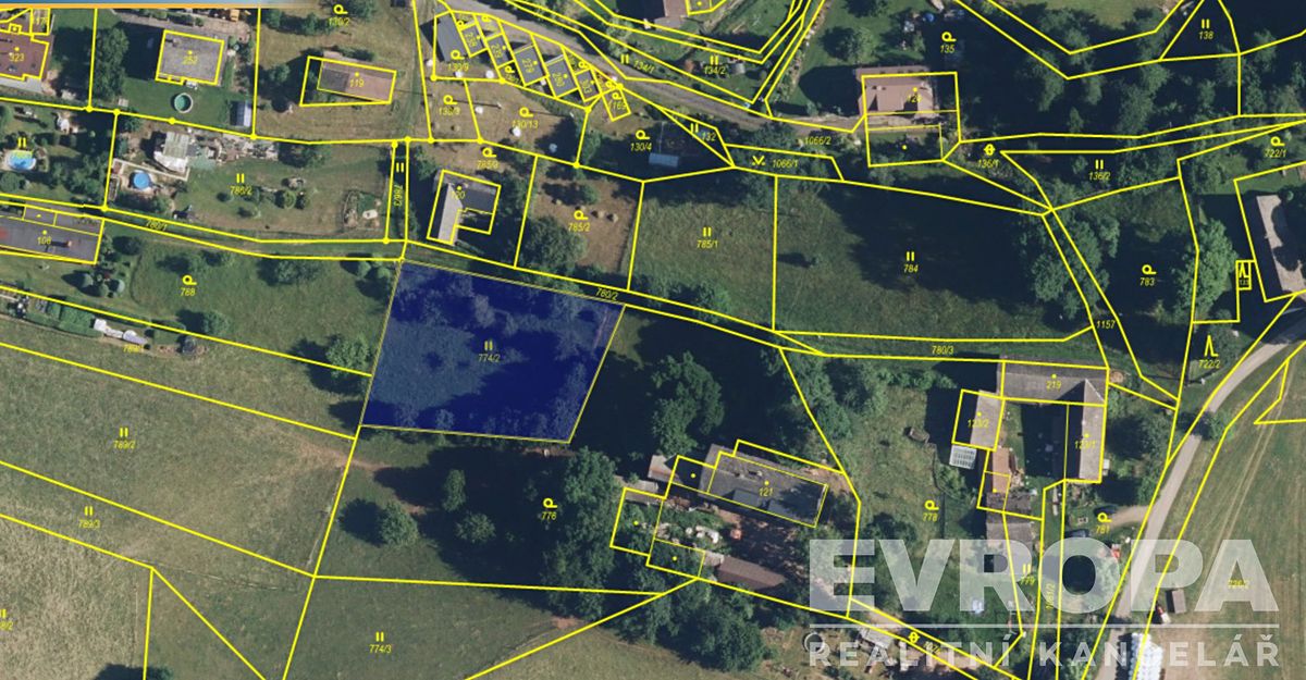 Prodej stavebního pozemku 1544 m² – fotografie 3