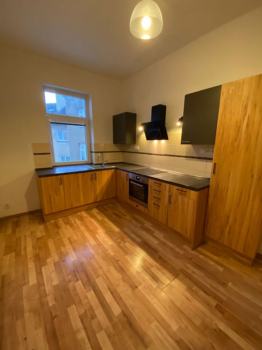 Pronájem bytu 3+1 72 m²