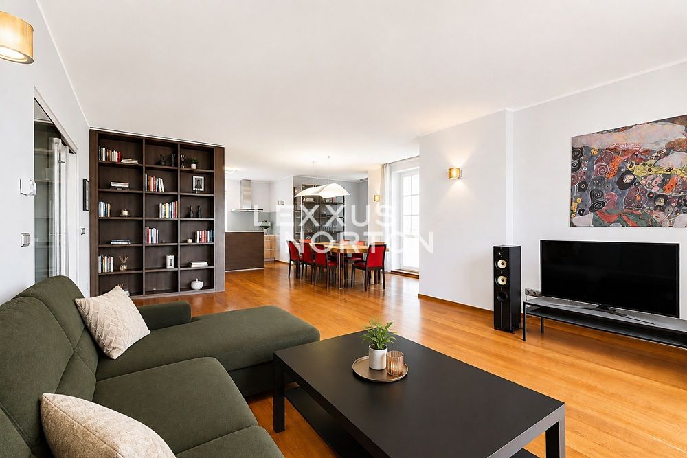 Pronájem bytu 5+kk 192 m²