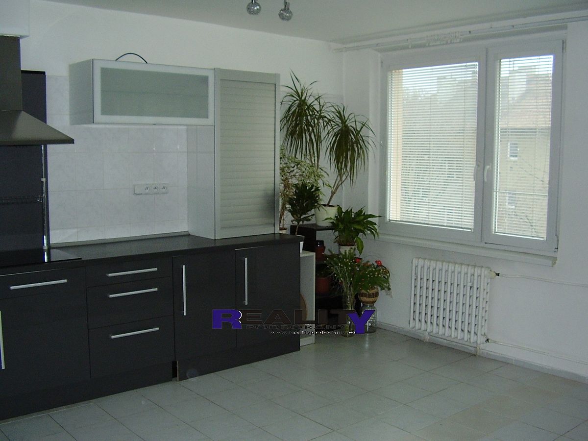 Pronájem bytu 3+1 68 m² – fotografie 5
