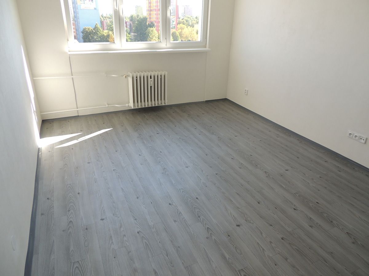 Pronájem bytu 1+1 37 m² – fotografie 3