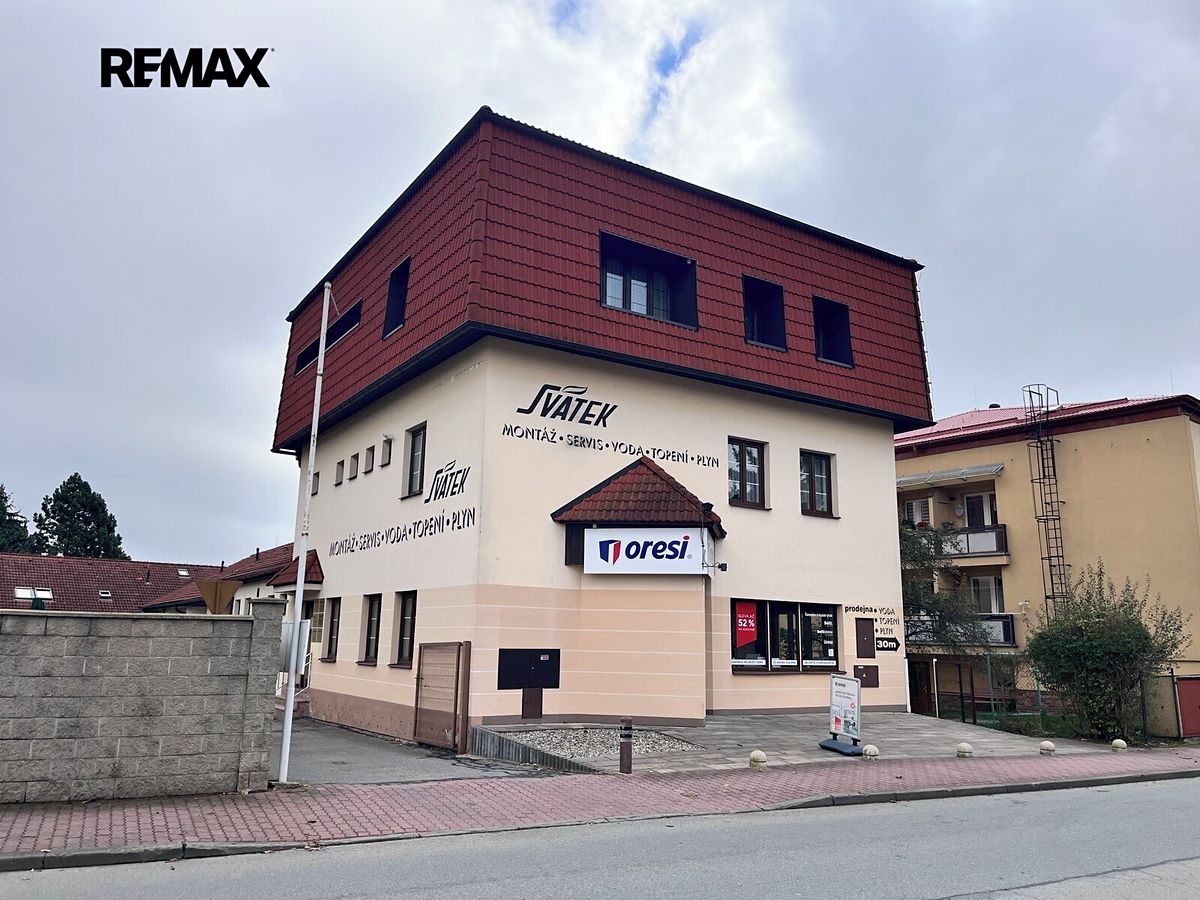 Pronájem kanceláře 70 m² – fotografie 2