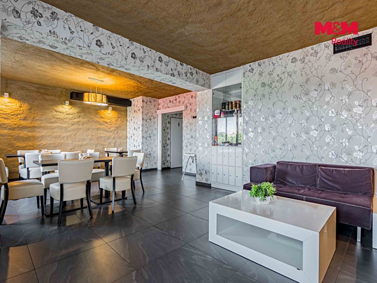 Комерційне приміщення на продаж, 350 м² (3 з 30)