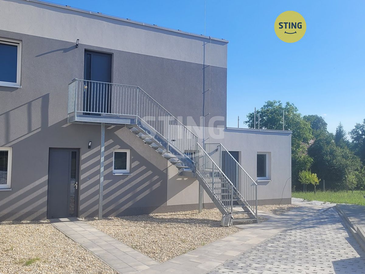 Pronájem bytu 2+kk 65 m²