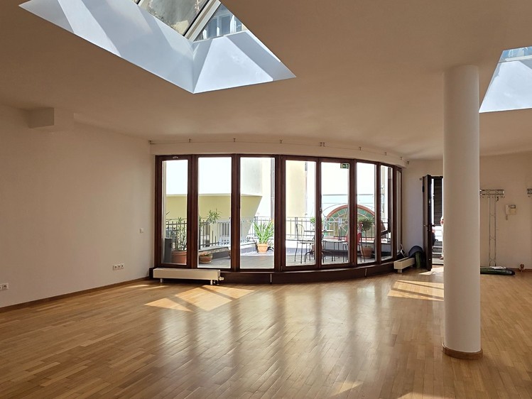 Pronájem komerčního prostoru, 107 m² (11 z 23)
