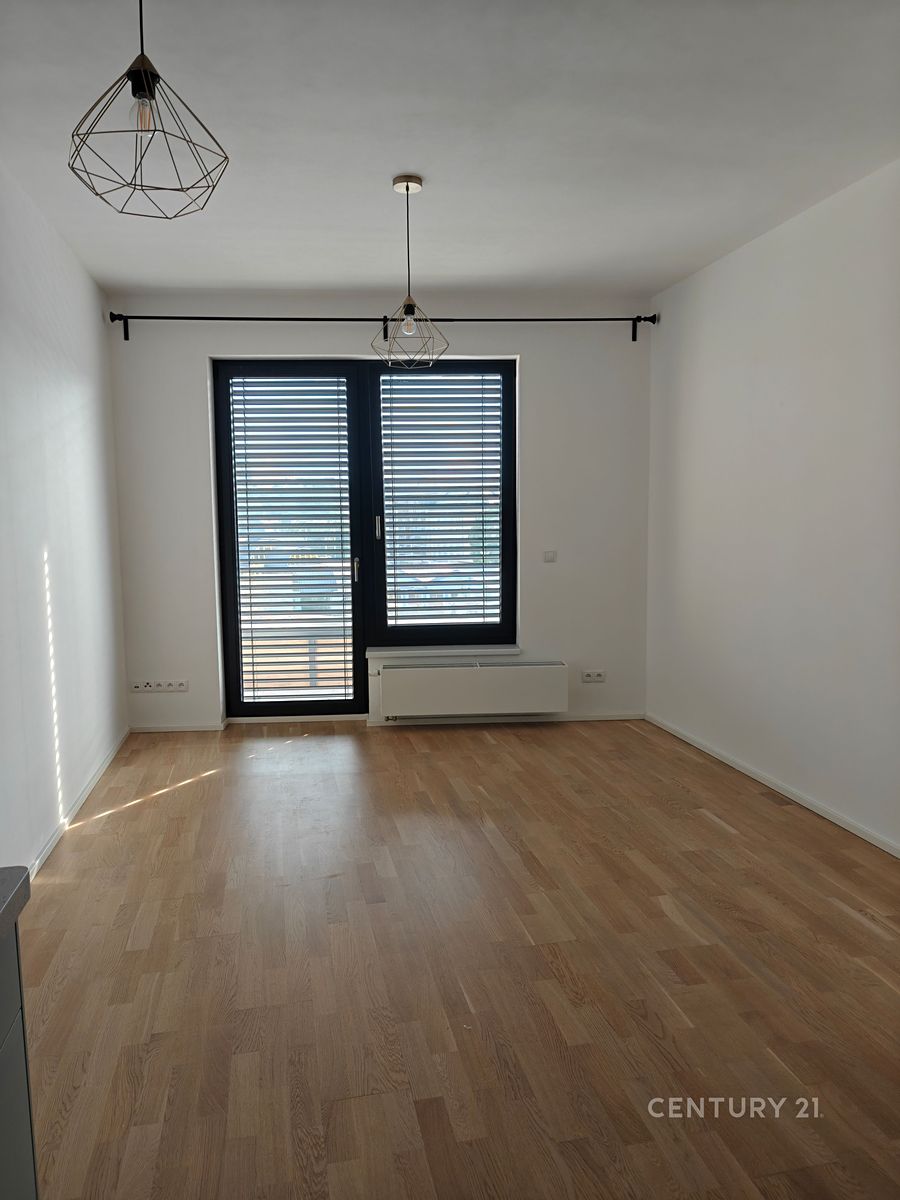 Pronájem bytu 2+kk 46 m² – fotografie 5