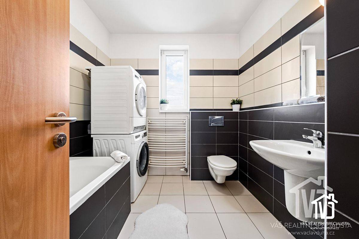 Prodej rodinného domu 102 m², pozemek 200 m² – fotografie 3