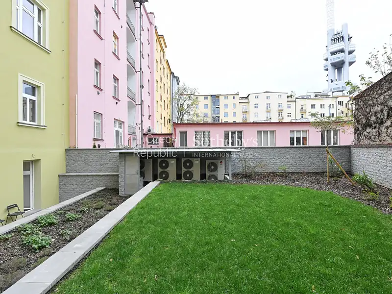 Pronájem bytu 2+kk 50 m², Praha – náhled fotky 2