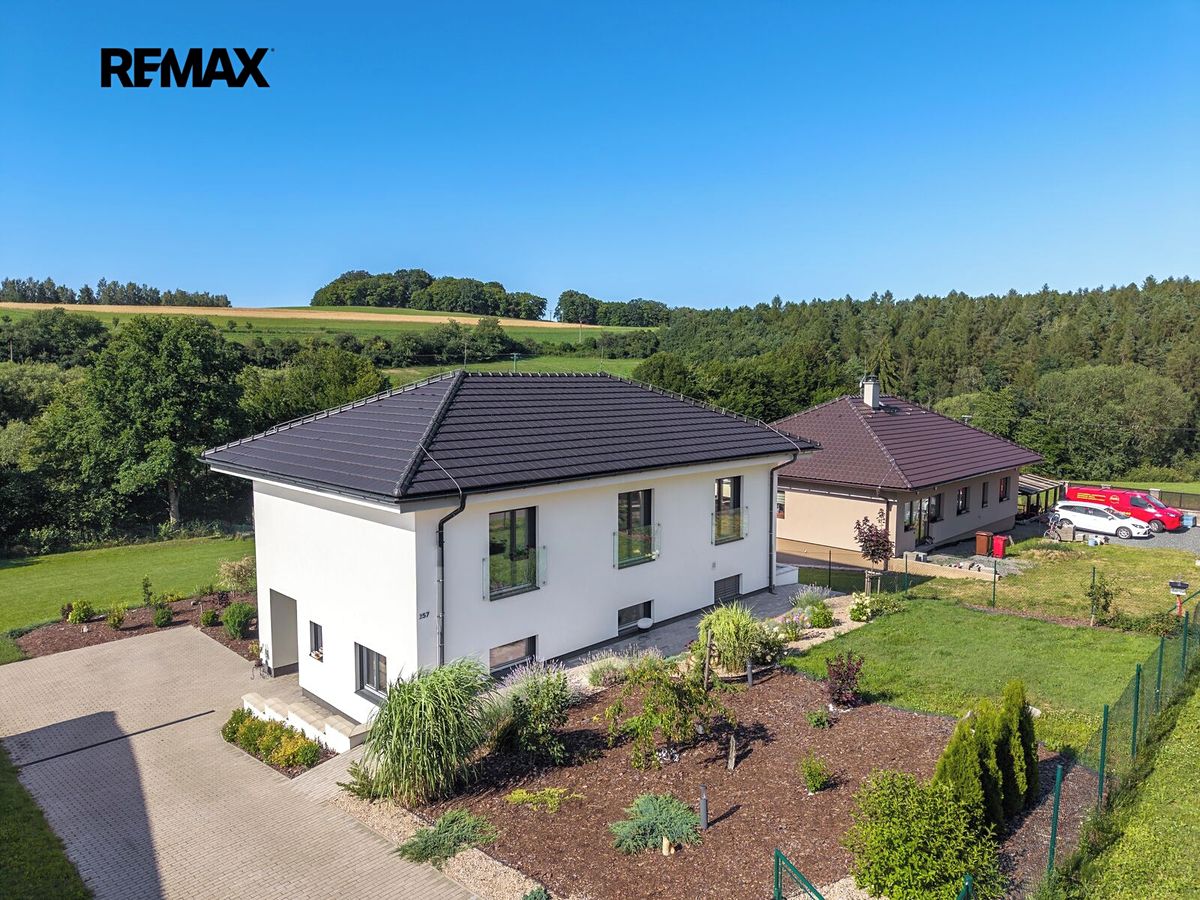 Prodej rodinného domu 162 m², pozemek 836 m²