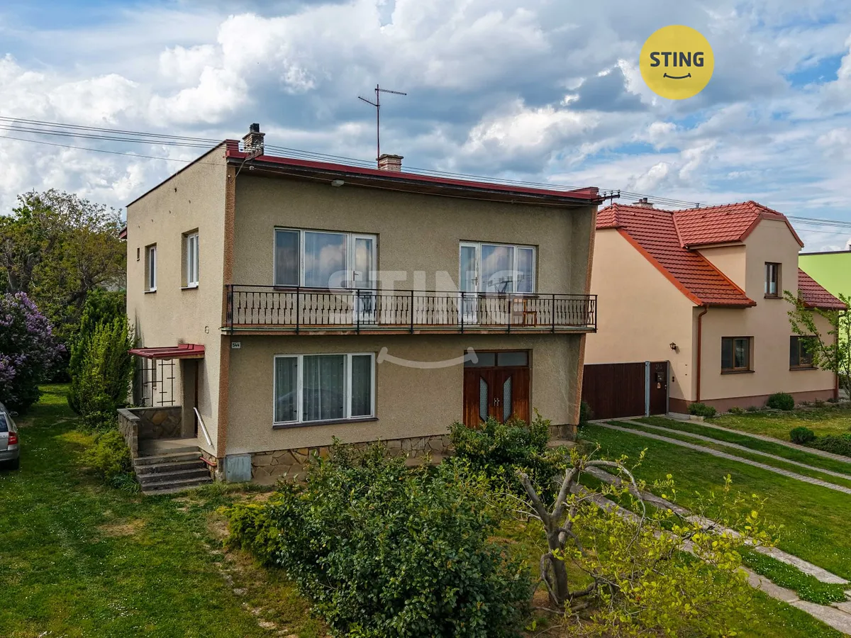 Prodej rodinného domu 100 m², pozemek 1296 m²