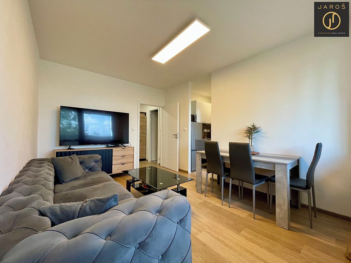 Pronájem bytu 2+kk 35 m²
