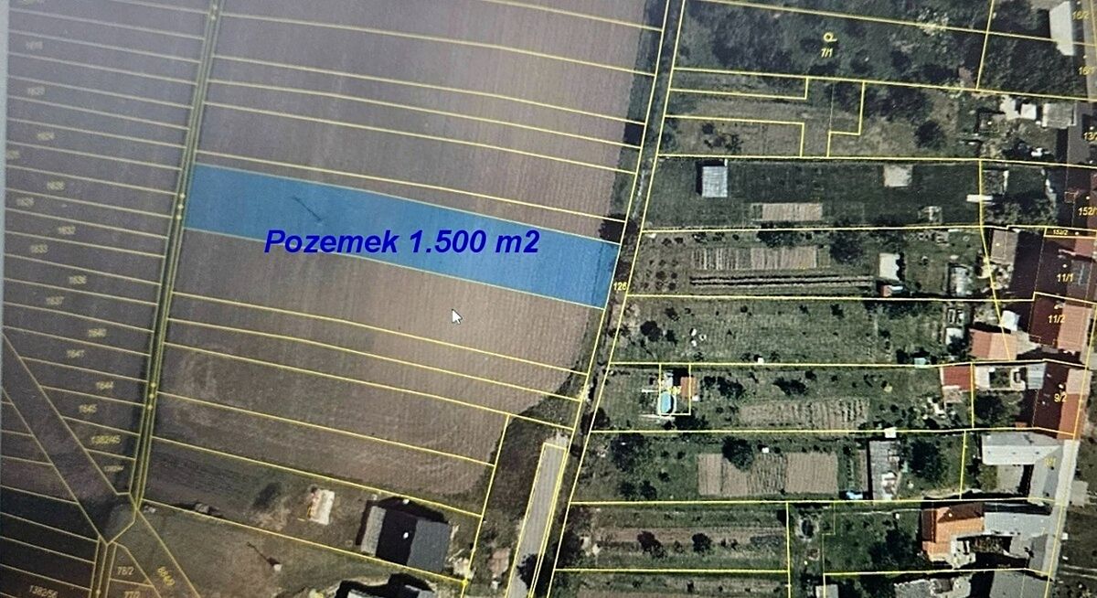 Prodej stavebního pozemku 1500 m² – fotografie 4