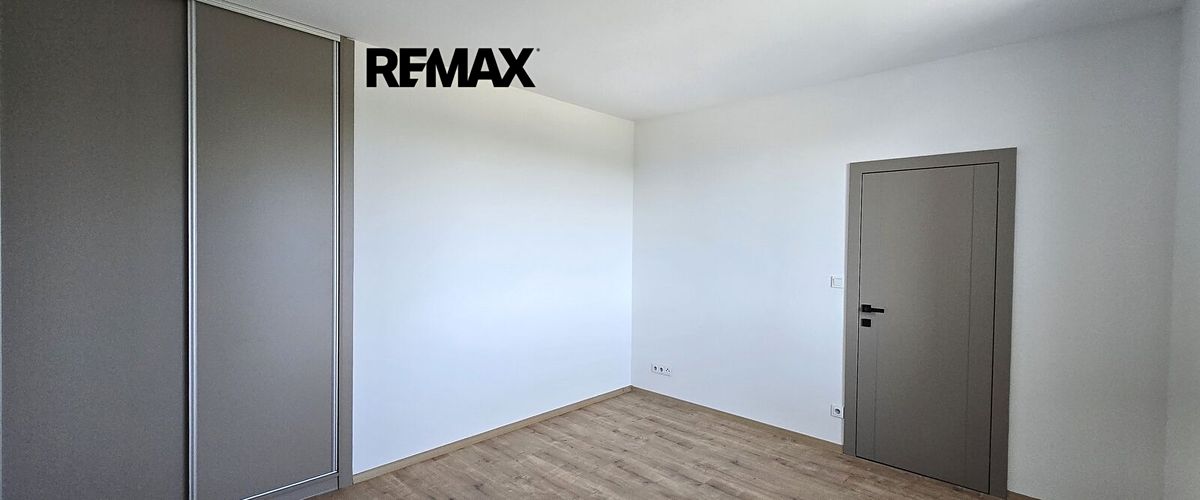 Pronájem bytu 3+kk 110 m² – fotografie 4