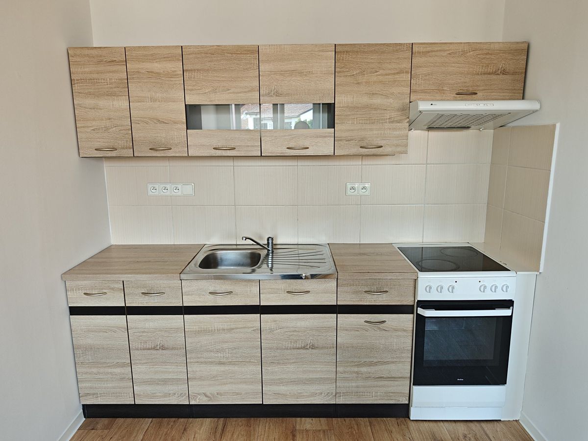 Pronájem bytu 2+kk 55 m² – fotografie 3