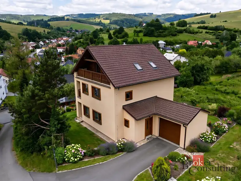 Prodej rodinného domu 256 m², pozemek 1170 m², Kateřinice – náhled fotky 1