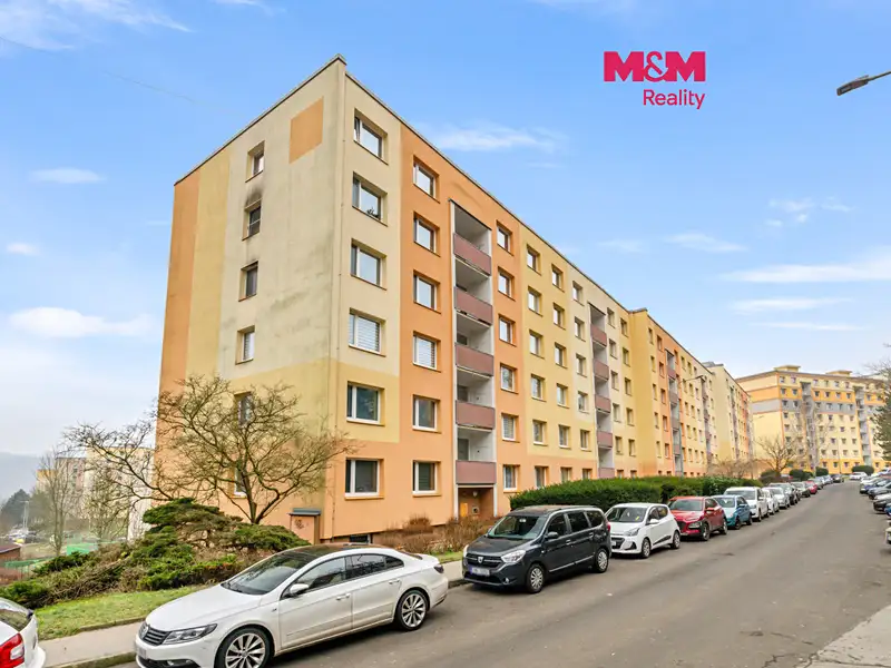 Pronájem bytu 1+1 32 m², Ústí nad Labem – náhled fotky 1