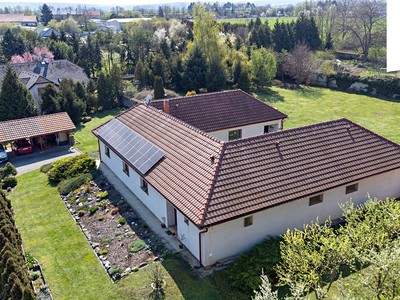 Haus zum Kauf, 236 m² (2 von 30)