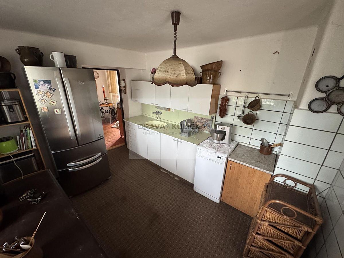 Prodej rodinného domu 105 m², pozemek 286 m² – fotografie 2