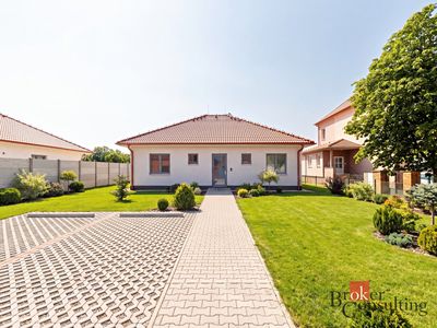 Prodej rodinného domu 100 m², pozemek 699 m²
