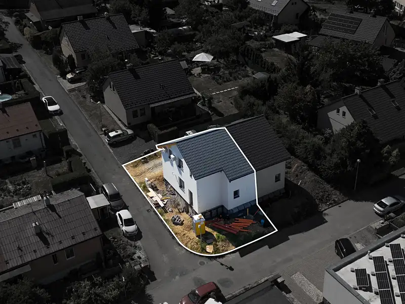 Prodej rodinného domu 92 m², pozemek 136 m², Zlín – náhled fotky 2
