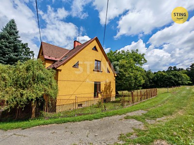 Haus zum Kauf, 240 m² (2 von 31)