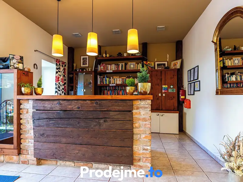 Prodej ubytovacího zařízení 1593 m², Znojmo – náhled fotky 3