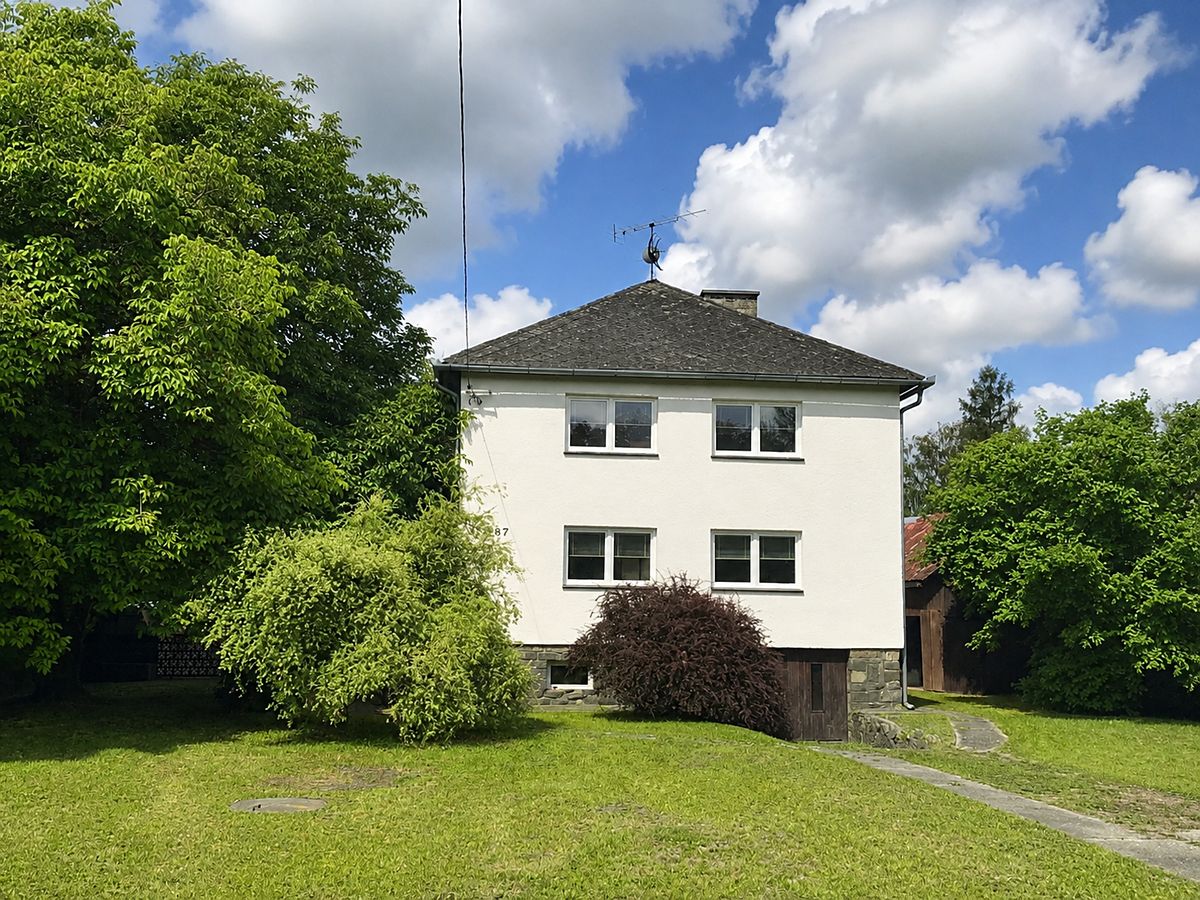 Prodej rodinného domu 208 m², pozemek 1587 m²