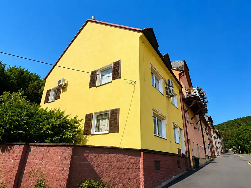 Prodej rodinného domu 420 m², pozemek 532 m², Jáchymov – náhled fotky 3