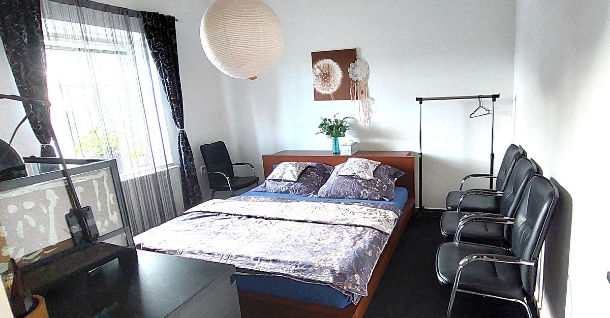 Pronájem bytu 2+kk 66 m² – fotografie 3