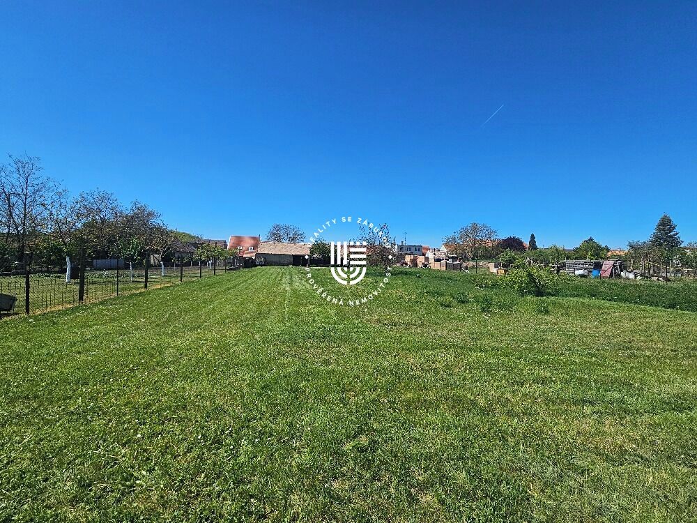 Prodej stavebního pozemku 811 m²