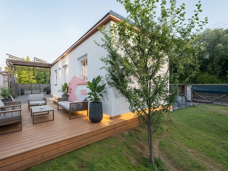 Prodej nemovitosti, 33 m² (1 z 11)