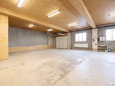 Комерційне приміщення в оренду, 264 м² (2 з 20)