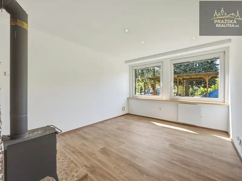 Prodej bytu 1+kk 33 m², Děčín – náhled fotky 2